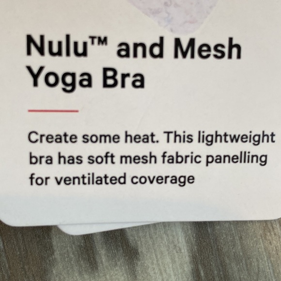 🍋 NWT Lululemon Nulu and Mesh Yoga Bra, size 4, removable cups included - Picture 4 of 13